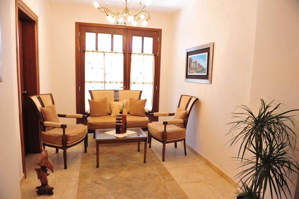 Pansion Evi Apartment Đảo Amolianí Ngoại thất bức ảnh