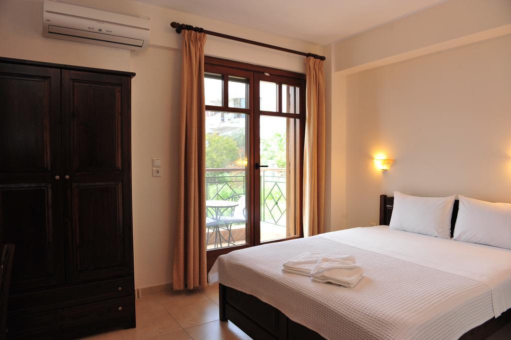 Pansion Evi Apartment Đảo Amolianí Phòng bức ảnh