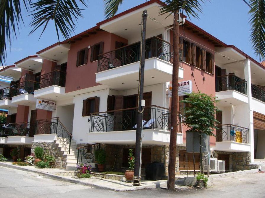Pansion Evi Apartment Đảo Amolianí Ngoại thất bức ảnh